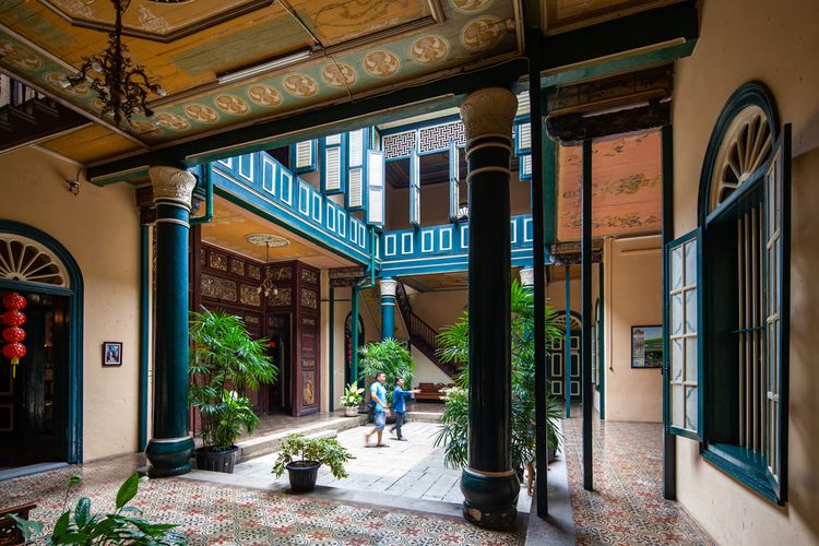 Salah satu sudut menarik di dalam Tjong A Fie Mansion.