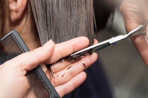 Berapa Lama Rambut Tumbuh Setelah Dipotong?