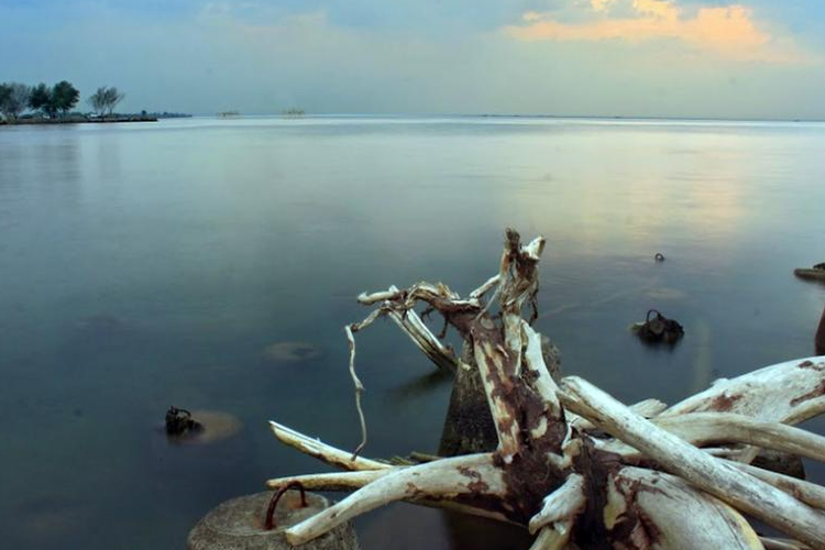 Pantai Baruna, objek wisata di Semarang, Jawa Tengah