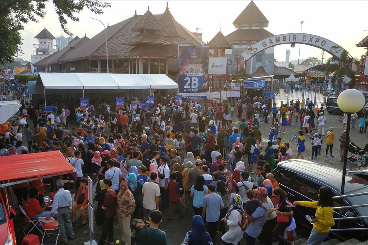 Keramaian di Pekan Raya Jakarta (PRJ), Jumat (7/6/2019) sore.