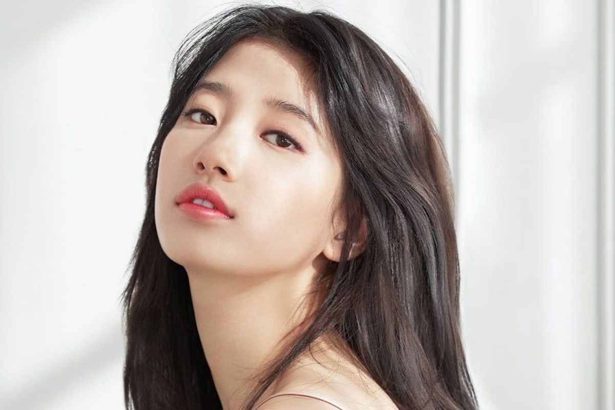 Suzy, aktris Korea Selatan dan mantan member girlband Miss A.