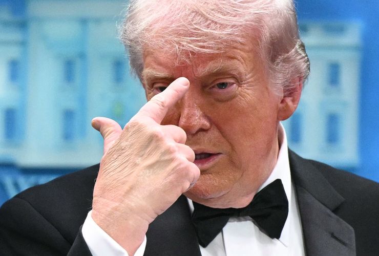 Apa Itu Project Freedom di Hormuz dan Kenapa Trump Tiba-tiba Menghentikannya?