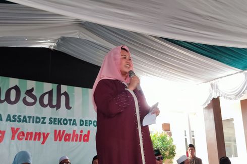 Yenny Wahid Selipkan Pesan Pilih Ganjar-Mahfud Saat Hadiri Hadiri Istigasah di Depok