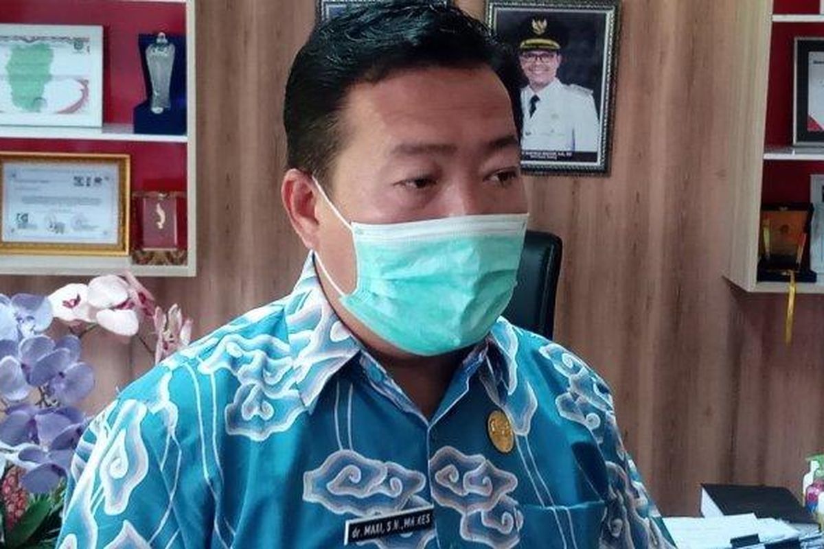 Kadinkes Subang, dr.Maxi 
