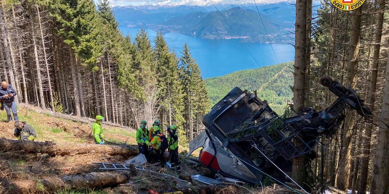 Incident talianskej lanovky sľubuje, že bude oplakávať podozrivého a modliť sa pri hrobe obete