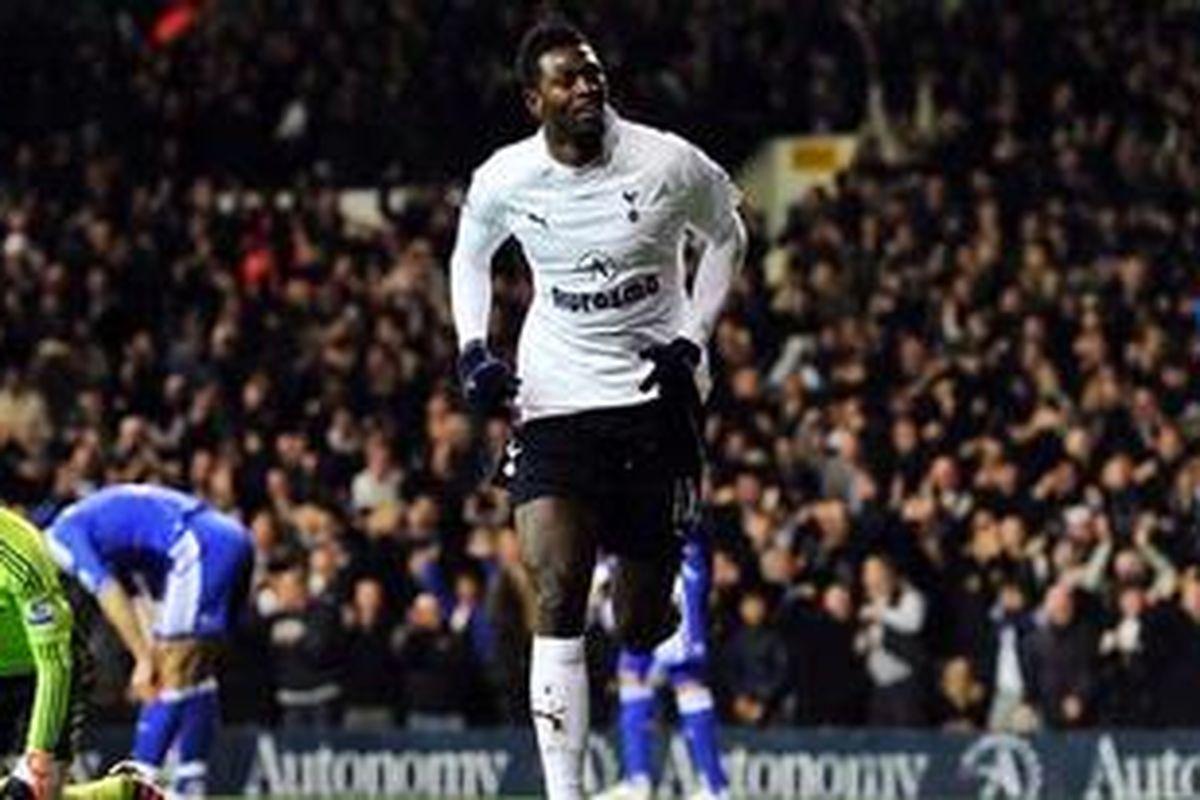 Penyerang Tottenham Hotspur, Emmanuel Adebayor.