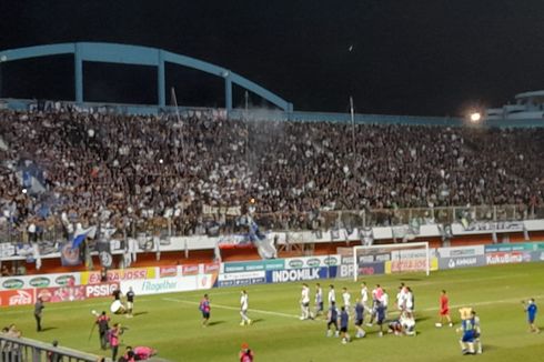 PSS Vs Persib: Bobotoh Rayakan Kemenangan Bersama Para Pemain Maung Bandung