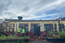 Atap Kelas UPTD SD Negeri Kedaung Depok Ambruk, Murid: Bagus, Biar Sekalian Renovasi