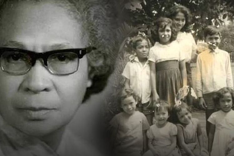 Francisca Fanggidaej bersama dengan tujuh anaknya semasa kecil. Francisca dan anak-anaknya terpisah selama 38 tahun akibat peristiwa berdarah G30S/PKI.