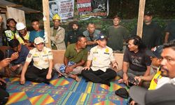 Warga Bener Meriah Berterima Kasih, Satgas PRR Perkuat Struktur Jembatan Enang-Enang