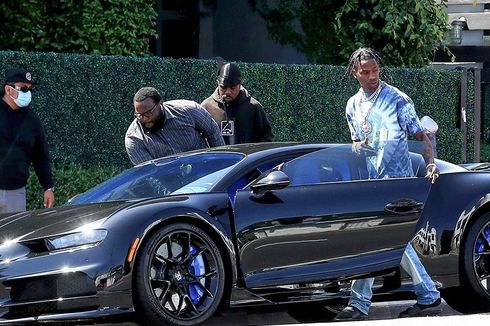 Melihat Lebih Dekat Koleksi Mobil Mewah Travis Scott