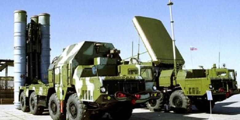 Ilustrasi rudal pertahanan udara S-300PMU buatan Rusia.