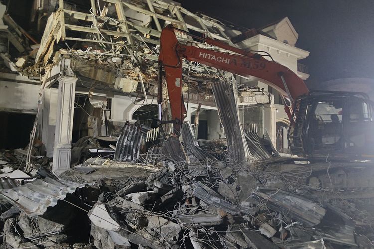 Saksi Ceritakan Detik-detik Ledakan Rumah Mewah di Grand Polonia Medan, Tiba-tiba Terpental, Sempat Mengira Gempa