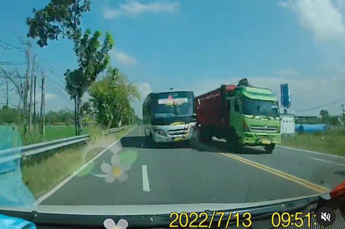 Bus Ngeblong, Kebiasaan yang Sulit Diubah Padahal Sering Celaka