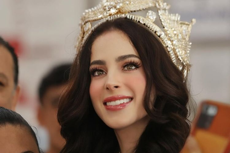 Profil Miss Universe Meksiko 2025, Fatima Bosch yang diduga disebut bodoh oleh Nawat Itsaragrisil. 
