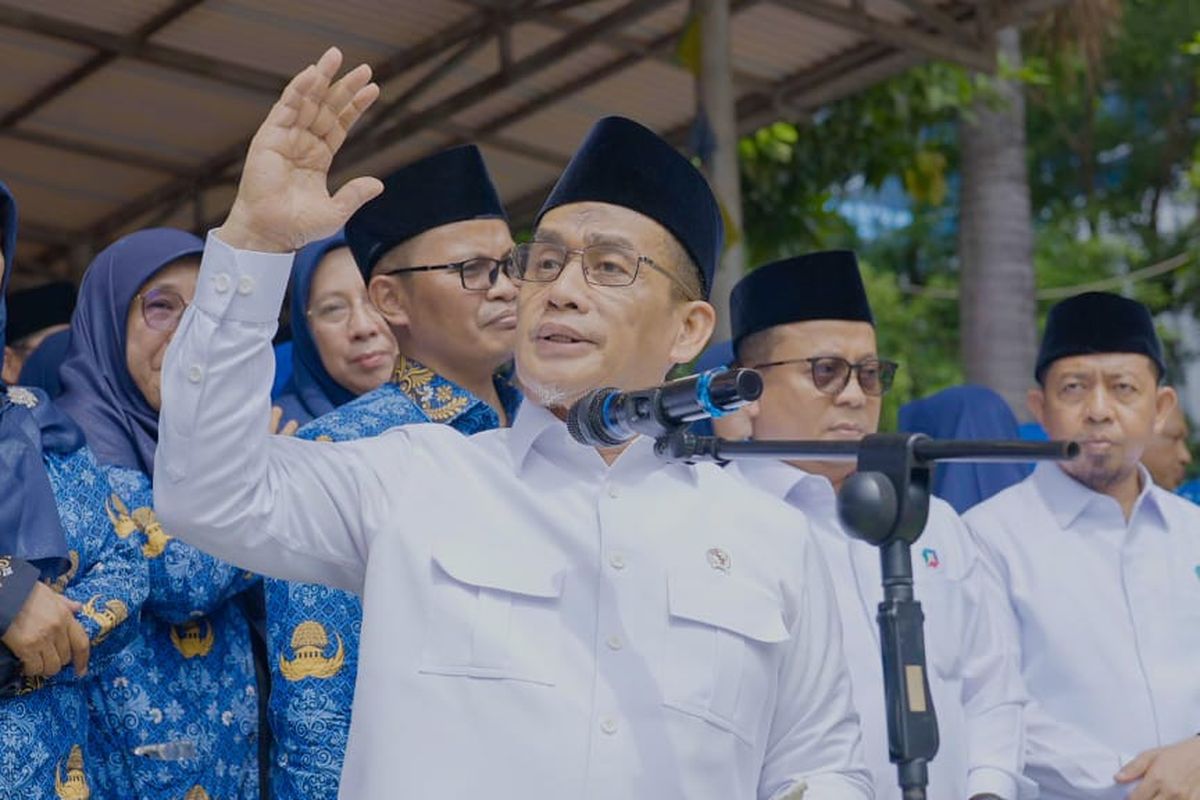 Wakil Menteri Agama (Wamenag) Romo HR Muhammad  Syafi'i
