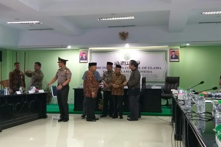 Wapres sekaligus Ketum MUI Maruf Amin menerima bantuan untuk pembangunan Sulawesi Tengah pascagempa dari delegasi Taiwan