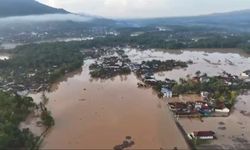 Kenapa Sampai Sekarang Kita Masih Gagap Hadapi Banjir?