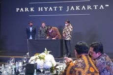 Resmikan Park Hyatt Jakarta, Menko Airlangga Apresiasi Hotelnya Serap Banyak Tenaga Kerja