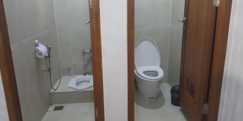 Sebuah toilet baru yang ramah disabilitas di Kawasan Monumen Nasional (Monas), Jakarta Pusat, telah diresmikan Gubernur DKI Jakarta Djarot Saiful Hidayat pada Sabtu (12/8/2017) malam. 