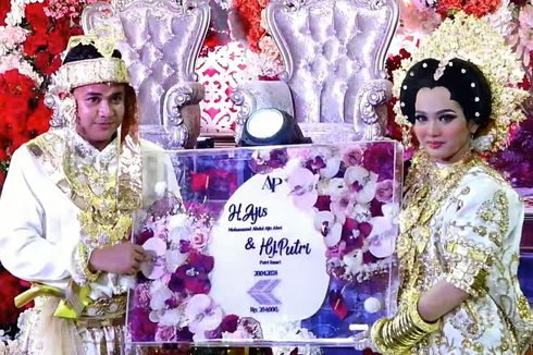 Putri Isnari Sah Menikah dengan Abdul Azis