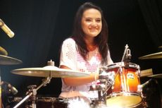 Alsa, Drummer Curhat