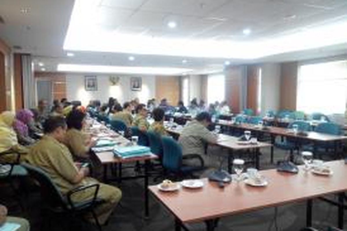 Rapat pembahasan KUA-PPAS 2016 kembali digelar di gedung DPRD DKI, Selasa (1/9/2015). 