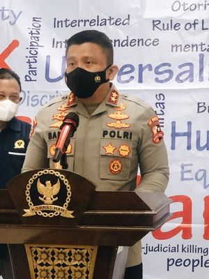 Kepala Divisi dan Pengamanan (Propam) Polri Irjen (Pol) Ferdy Sambo setelah mengadakan pertemuan dengan Komnas HAM, Selasa (19/10/2021) di Kantor Komnas HAM, Jalan Latuharhary, Menteng, Jakarta Pusat. 