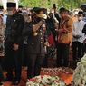 Kapolri Jenderal Listyo Beri Penghormatan Terkahir di Makam Azyumardi Azra