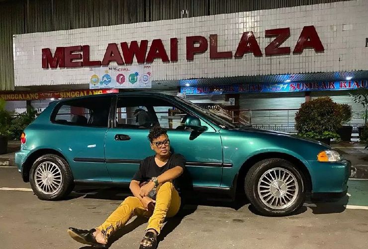 Uya Kuya Bawa Honda Civic Estilo JDM ke DPR, Intip Spesifikasinya