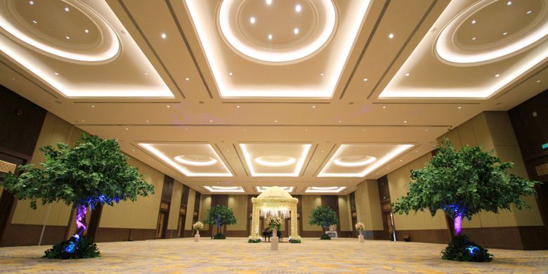 Golden Ballroom di The Sultan Hotel & Residence Jakarta.