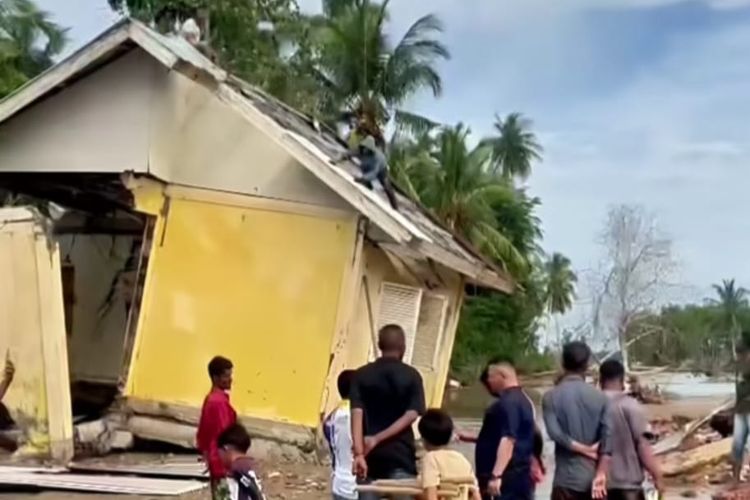 Banjir Rob di Tiga Kecamatan Aceh Utara, Satu Wilayah Telah Mengungsi