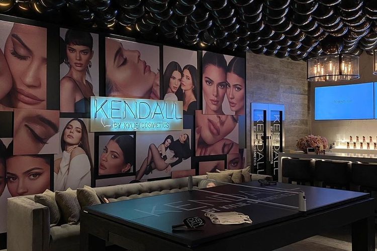 Suasana peluncuran Kendall by Kylie Cosmetics.