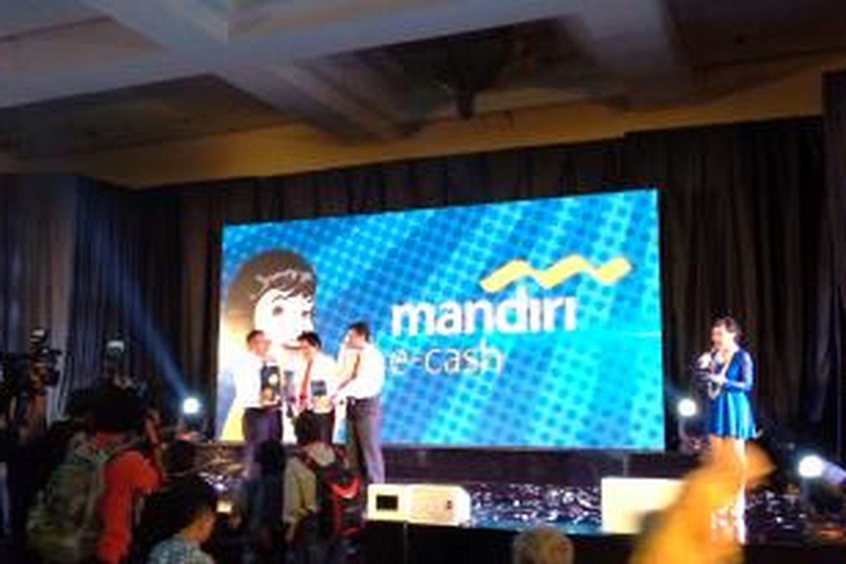 Peluncuran Bank Mandiri e-Cash di Jakarta, Selasa (20/5/2014)