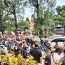 Akhiri Rivalitas, Ratusan Suporter Persis Solo Berangkat ke Stadion Mandala Krida Yogyakarta untuk Doa Bersama