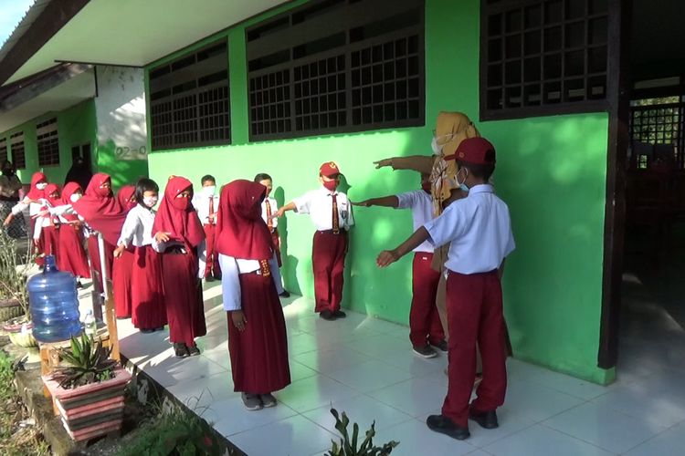 SULSEL (10082021K62-12) Pembelajaran Tatap Muka di Kabupaten Pinrang Mulai Digelar