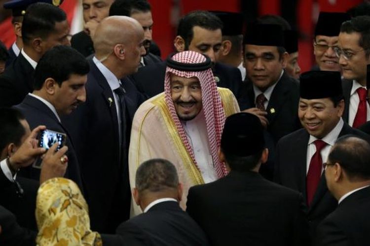 Raja Arab Saudi Salman bin Abdulaziz al-Saud mengunjungi Kompleks Parlemen Senayan, Jakarta, Kamis (2/3/2017) siang.