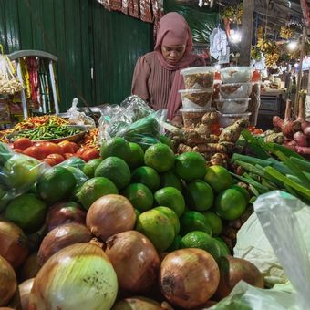 Sejumlah harga bahan kebutuhan pokok di Kalimantan Timur diproyeksi mengalami kenaikan menjelang Idul Fitri 1447 Hijriah. Selasa (17/3/2026)
