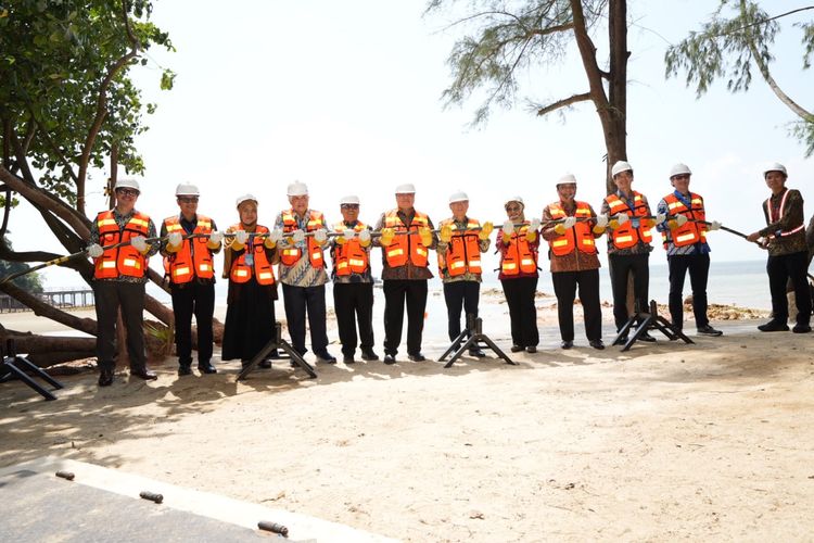 Pendaratan Sistem Kabel Bawah Laut Nongsa?Changi di Batam, Senin (20/7/2026)