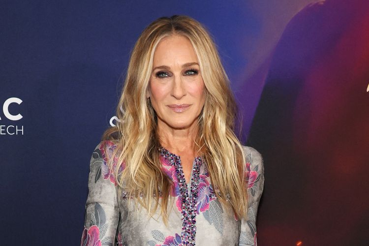 NEW YORK, NEW YORK - SEPTEMBER 27: Sarah Jessica Parker attends Disney's Hocus Pocus 2 premiere at AMC Lincoln Square Theater on September 27, 2022 in New York City.   Dia Dipasupil/Getty Images/AFP (Photo by Dia Dipasupil / GETTY IMAGES NORTH AMERICA / Getty Images via AFP)