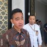 Sandalnya Pernah Hilang, Gibran Ganti Pakai Sandal Swallow Saat Shalat Jumat di Masjid Raya Sheikh Zayed