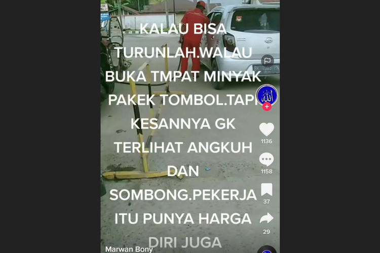 Tangkapan layar unggahan berisi saran bagi pengemudi mobil untuk turun dari kendaraannya ketika mengisi bahan bakar minyak (BBM) di SPBU.