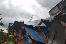 Detik-detik Kapal Tongkang Hantam Pemukiman Warga di Tapin Kalsel, Sebanyak 38 Rumah Rusak Parah