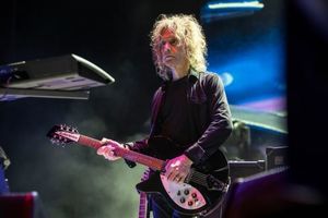 Perry Bamonte, Gitaris The Cure, Meninggal Dunia di Usia 65 Tahun