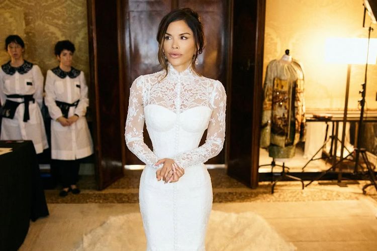 Gaun pengantin Lauren Sanchez untuk pernikahannya dengan Jeff Bezos di Venesia, Italia, Jumat (27/6/2025).