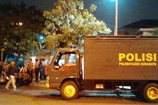Satu Peleton Polisi Amankan Rumah Kajati Jatim yang Didatangi Pendukung La Nyalla