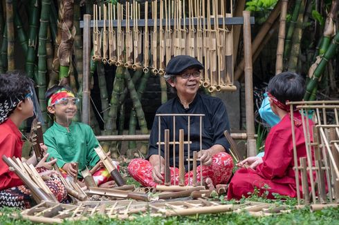 Lirik Lagu Bahasa Sunda Terpopuler Beserta Artinya