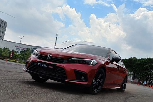 Honda Tambah Pasokan Civic RS Bulan Ini