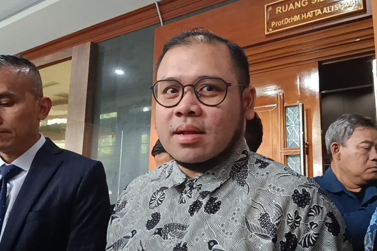 Ibrahim Arief Mohon Vonis Bebas, Singgung Jaksa Gagal Buktikan Tuduhan Memperkaya Diri