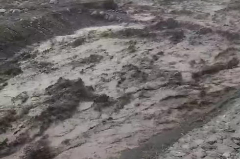 Pekerja Tambang Pasir Ditemukan Tewas Terseret Banjir Lahar Semeru